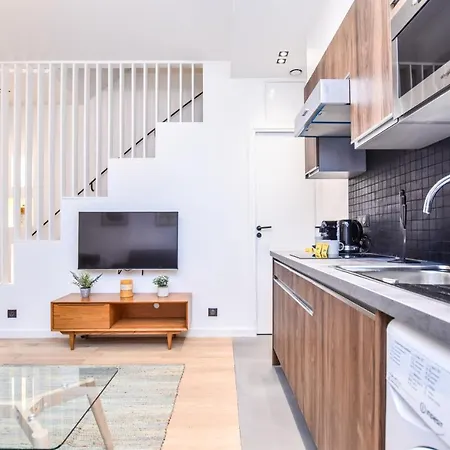 Cmg Belleville / Pyrenees Apartment Paris